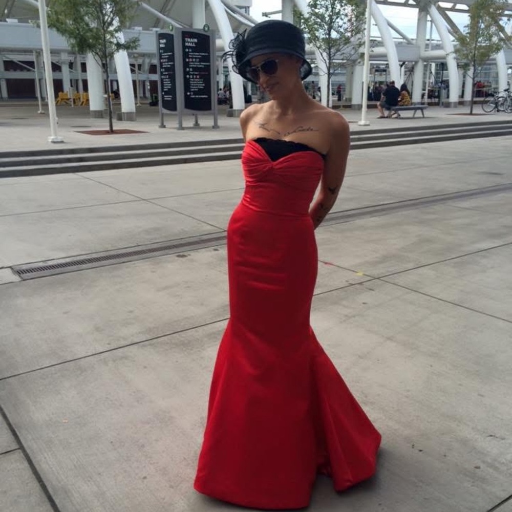 Sherri Hill Red Mermaid Gown Size 6